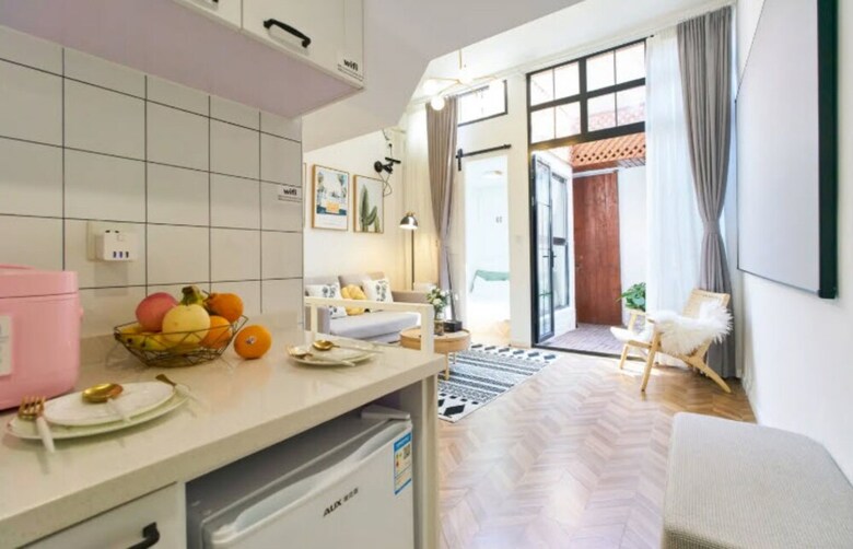 Lazy Apartment Changle Road Branch