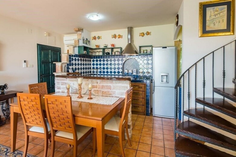 Apartamentos Villa Emerald