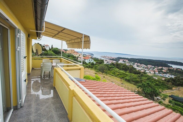Apartments Lidija Palit