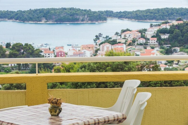 Apartments Lidija Palit