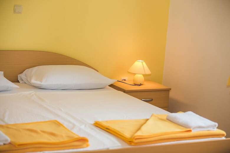 Apartments Lidija Palit