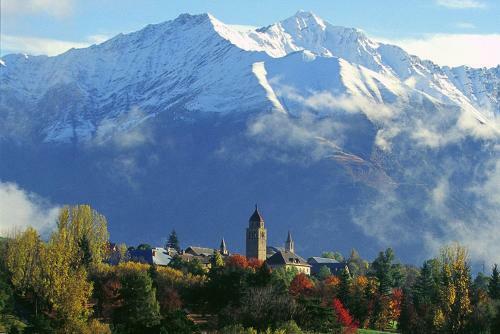 Le G�te Des Faucons