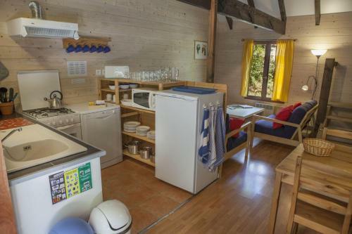 Maisons De Vacances Castelwood