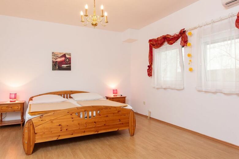 Apartments Villa Dane