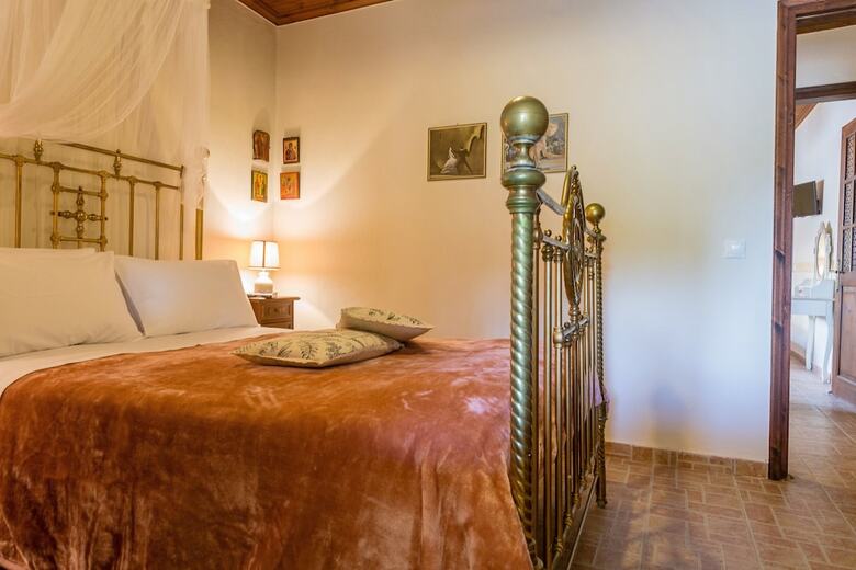 Maria's Countryside House