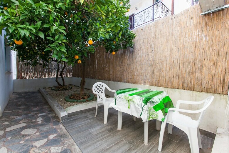 Apartments Cagalj