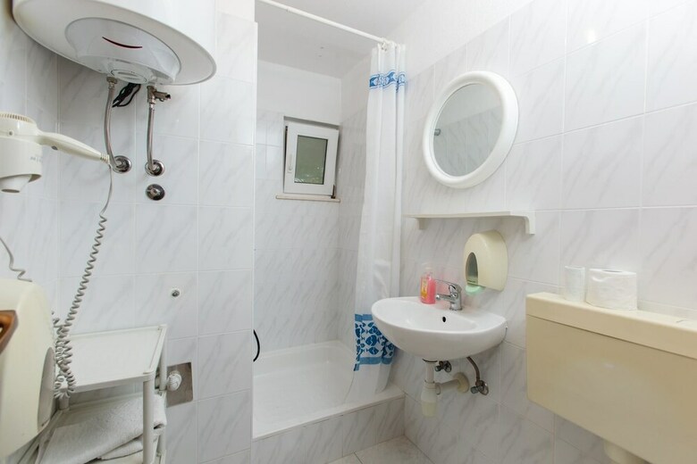 Apartments Antonia Podstrana