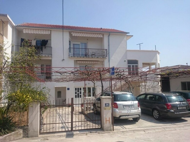 Apartments Konta