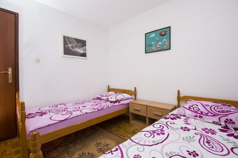 Apartment Laurus / Two Bedrooms A1