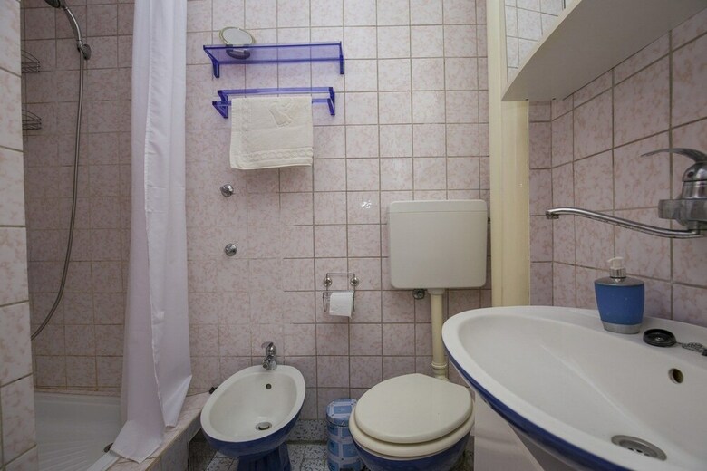 Apartment Laurus / Two Bedrooms A1