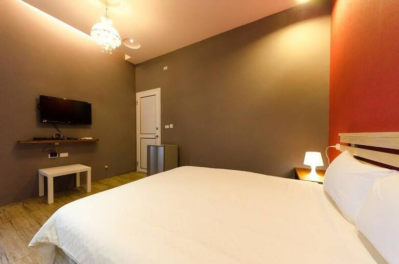 Hotel Snore Inn