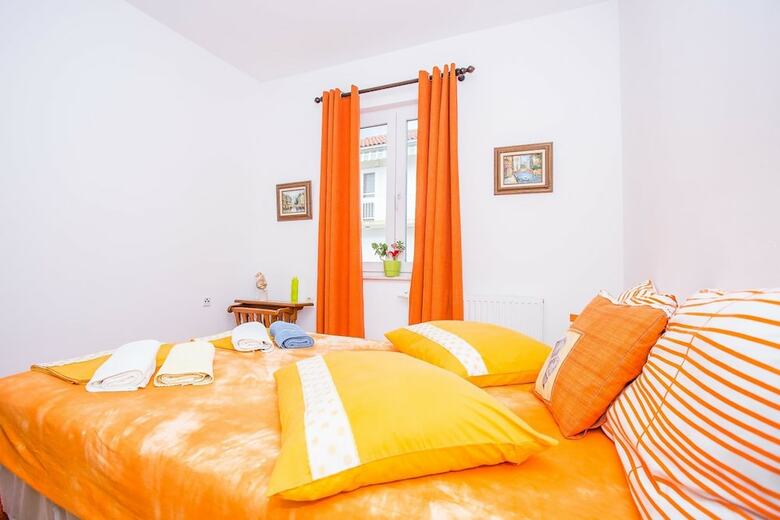 Apartments Ante Orebic