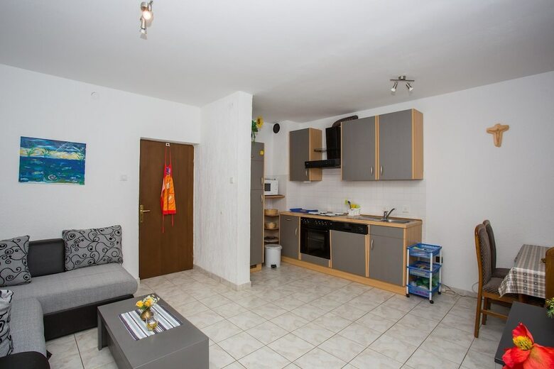 Apartments Sla?o / Two Bedrooms A1