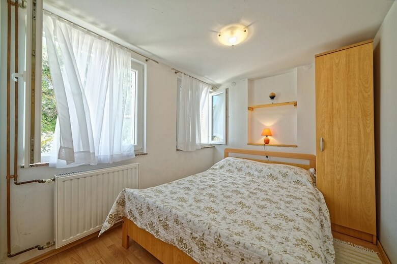 Apartments Vedrana