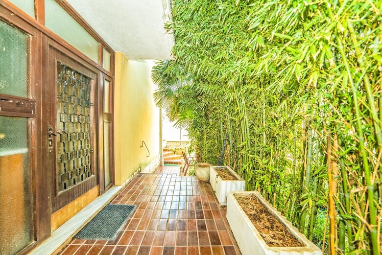 Apartment Belu?i? / Three Bedrooms A1