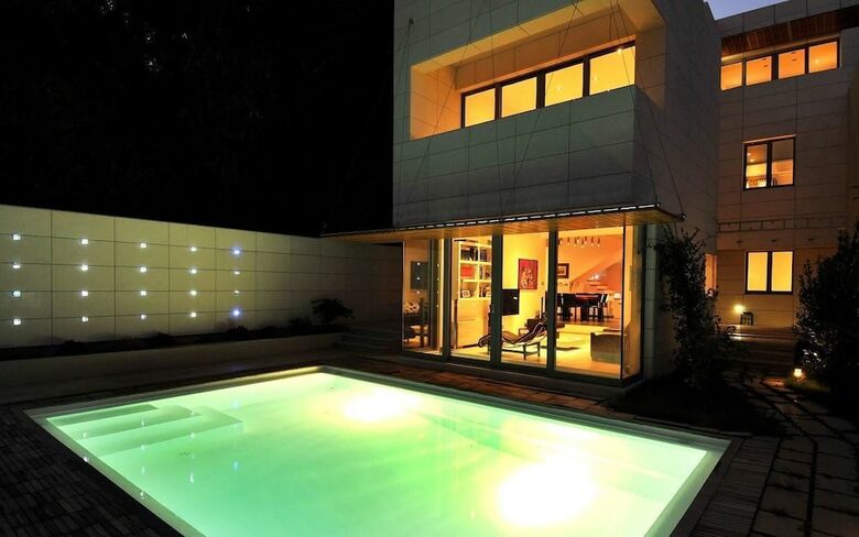 Luxury Villa White