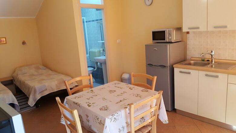 Apartamentos House Percan Zora