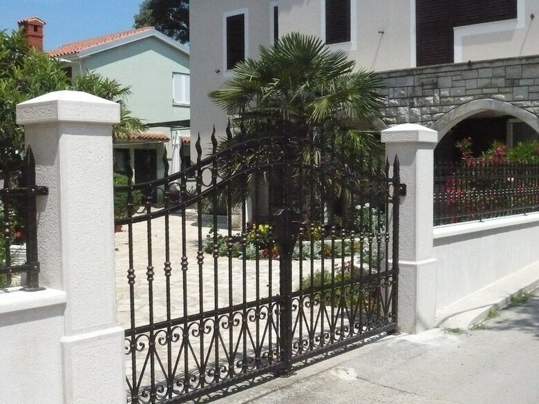 Apartamentos House Percan Zora