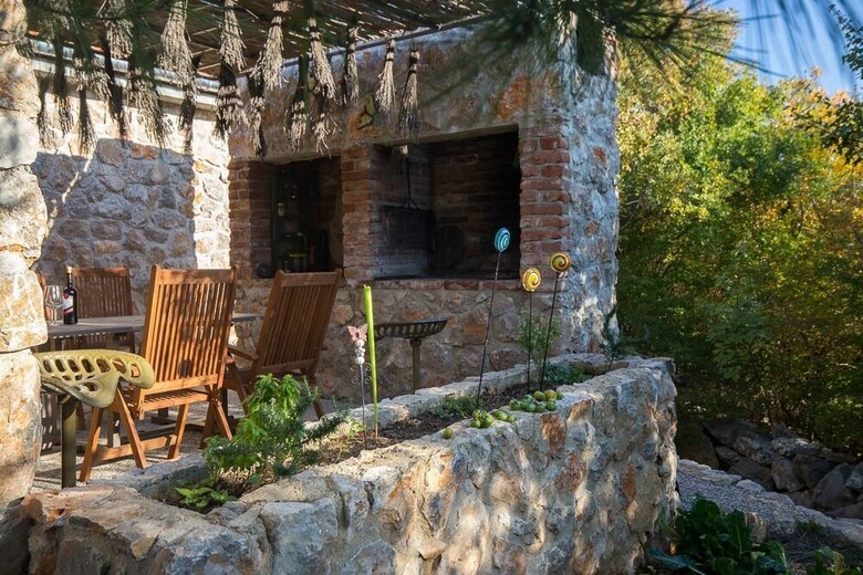 Villa Menta 2