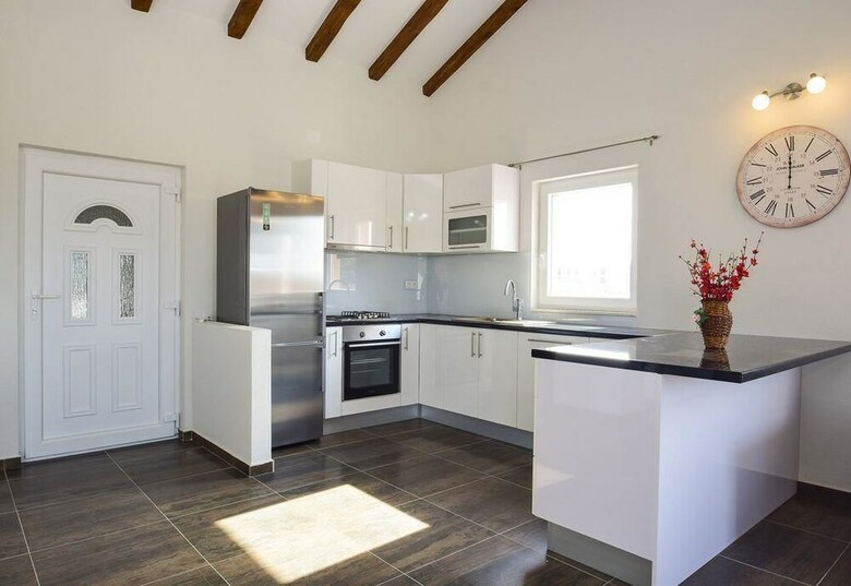 Villa Vesna / House Ukic