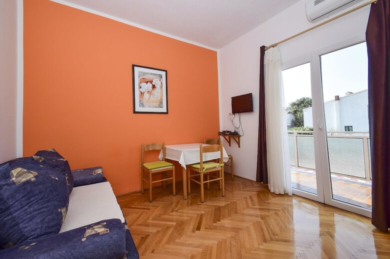 Villa Vesna / House Ukic