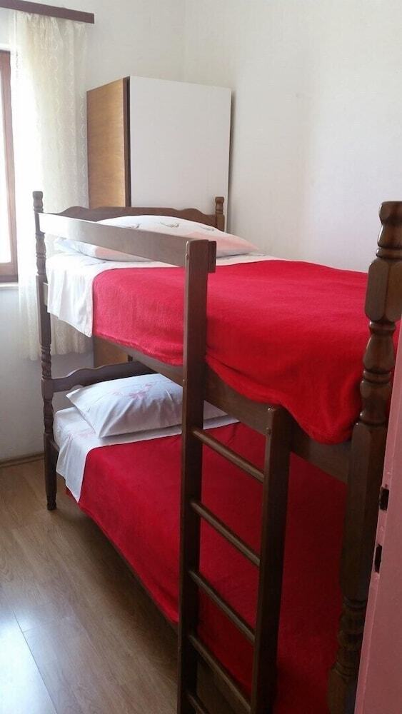 Apartments Brizi?