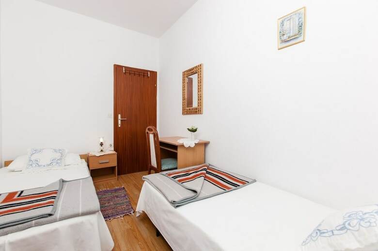 Apartments Ante Senka