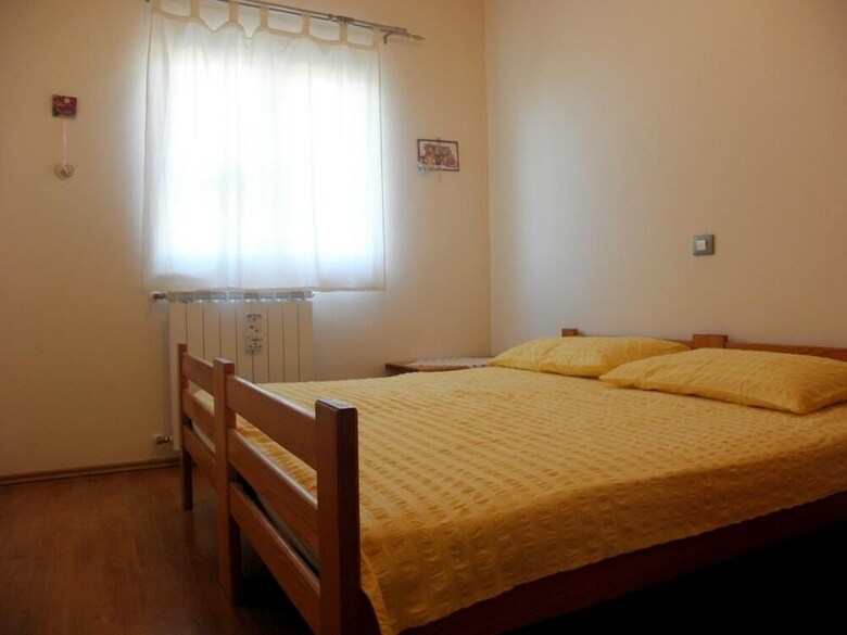 Villa Paula / Three Bedrooms H1