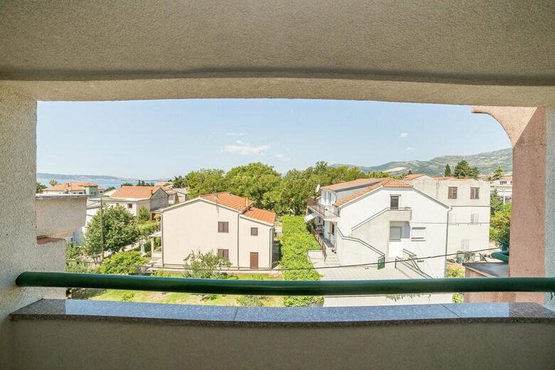 Apartments Ivo Kastel L / Three Bedrooms