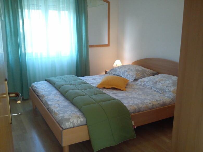 Apartments Marko Seline
