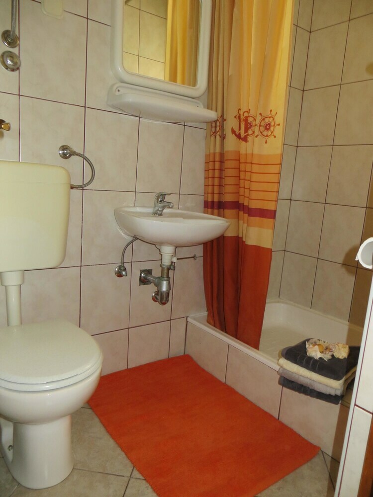 Apartments Marko Seline