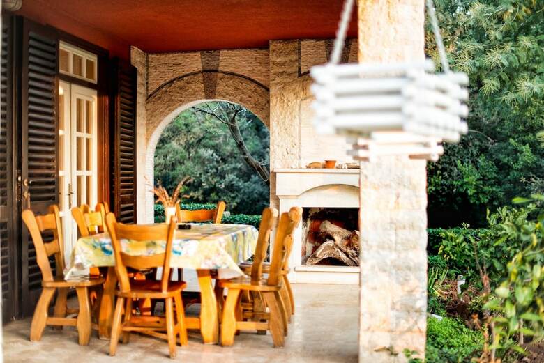Apartamentos Holiday House Nada