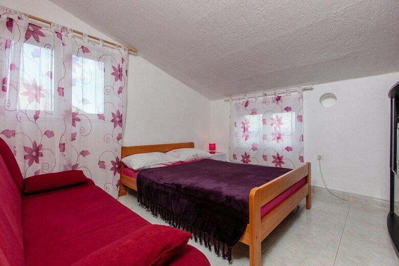 Apartments Grgur
