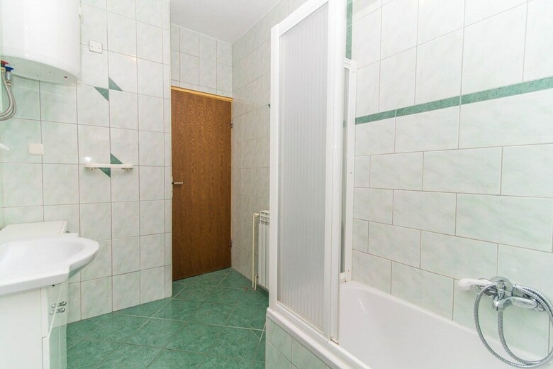 Apartments Valenti? 1304 Pag