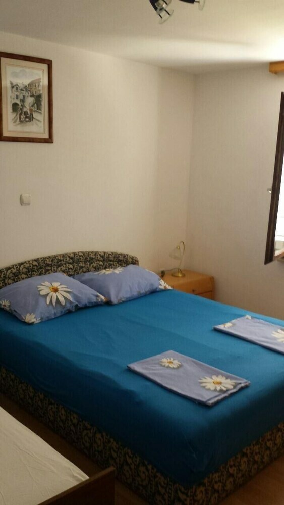 Apartments Divna Tomas