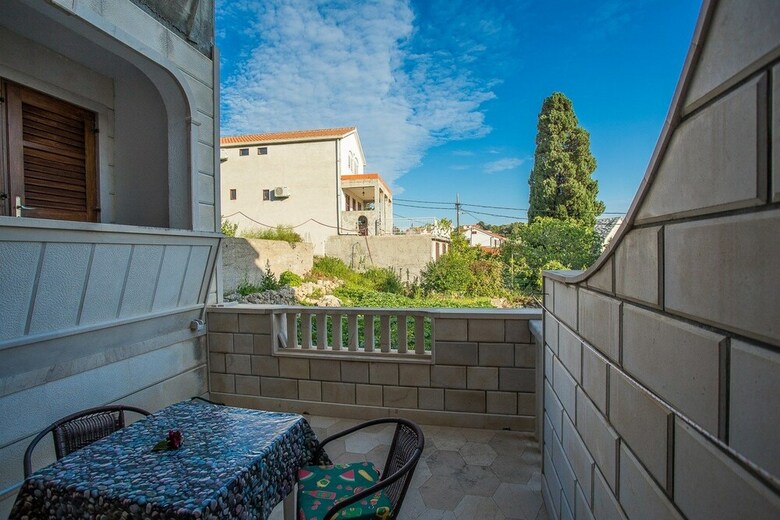Apartments And Rooms Anita