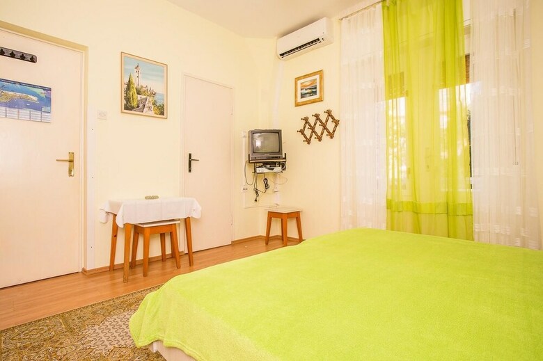 Apartamentos Appartments & Room Pende