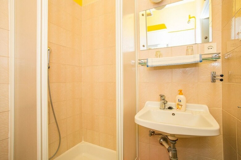 Apartamentos Appartments & Room Pende