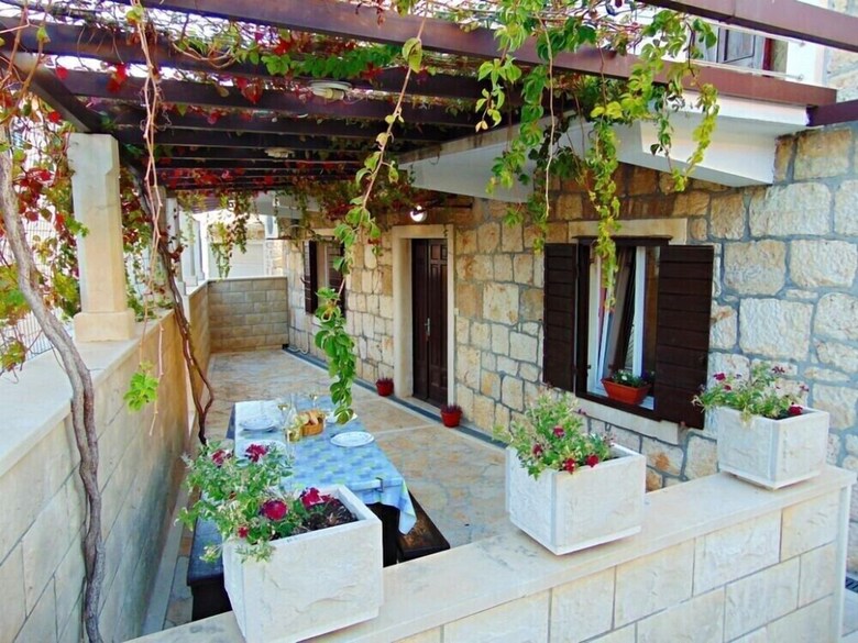 Apartment Diana Postira / Two Bedroom A1