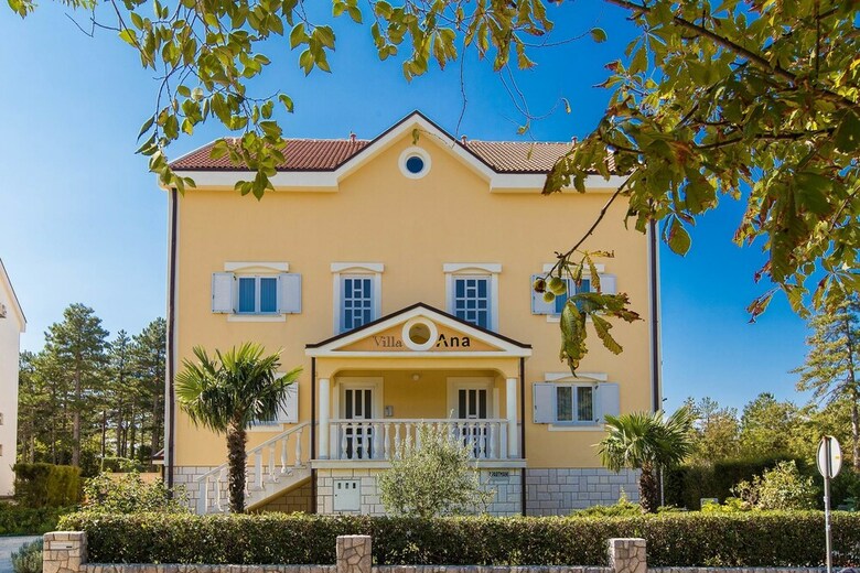 Apartamentos Villa Ana Jadranovo