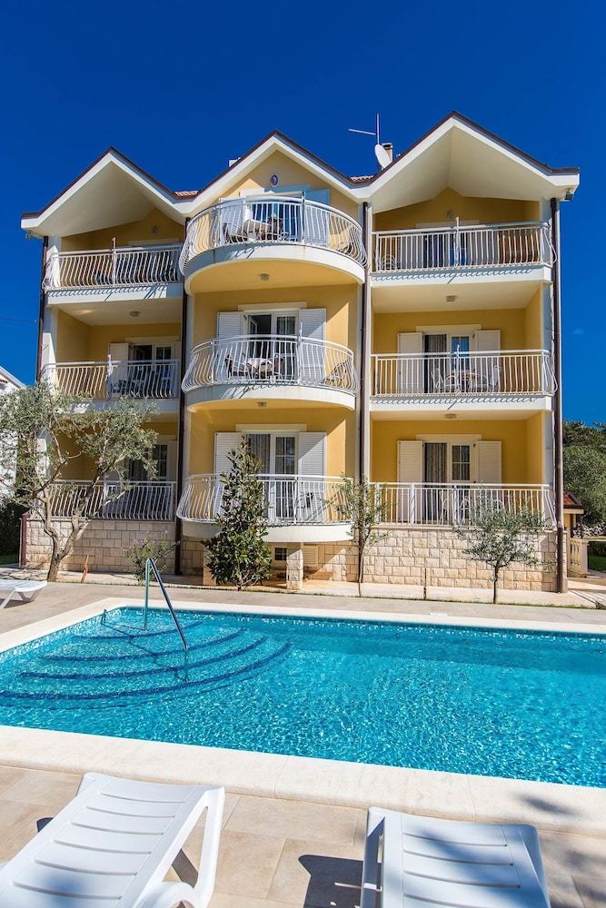 Apartamentos Villa Ana Jadranovo