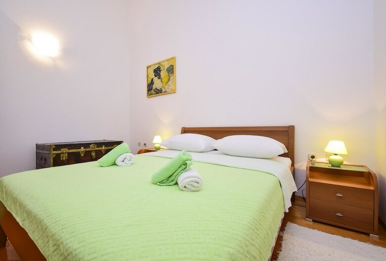 Apartment Vilma / Three Bedroom