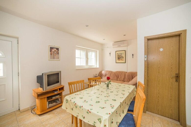 Apartments Pavic
