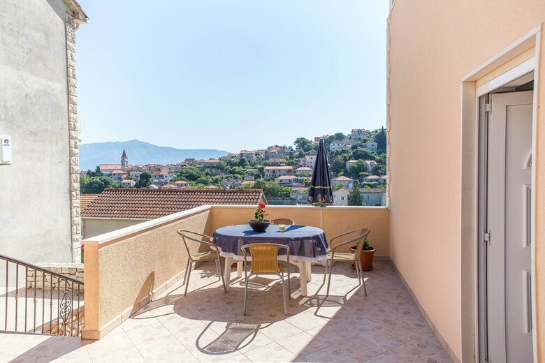 Apartments Pavic