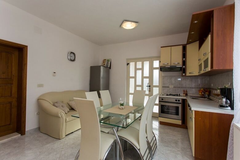 Apartamentos Villa Almas Neoric