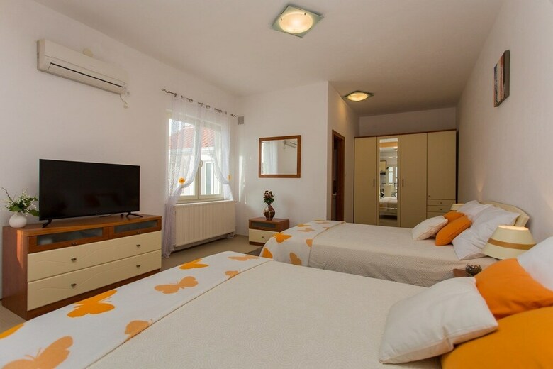 Apartamentos Villa Almas Neoric