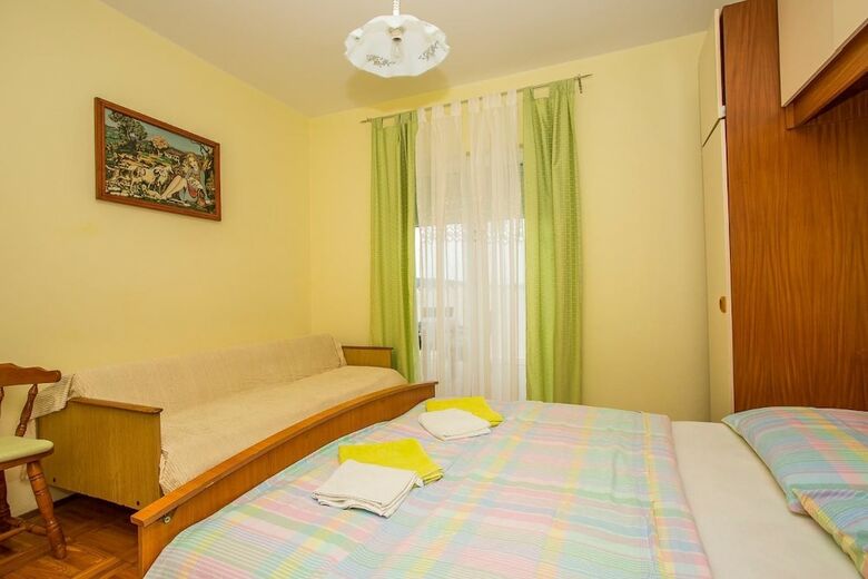 Apartments Anica M / Two Bedrooms A1