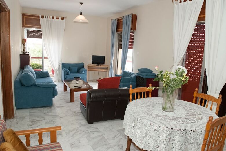 Apartamentos Meteora Christian's Place