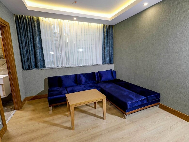 Hotel Grand Elmira Suites