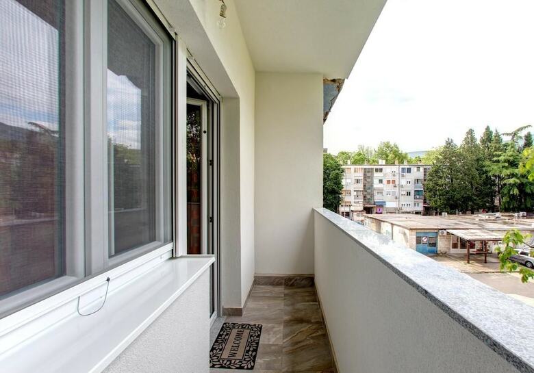 Inner City Apartment